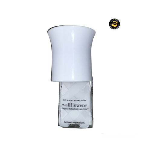 Bath & Body Works  White Flare Wallflower Plug